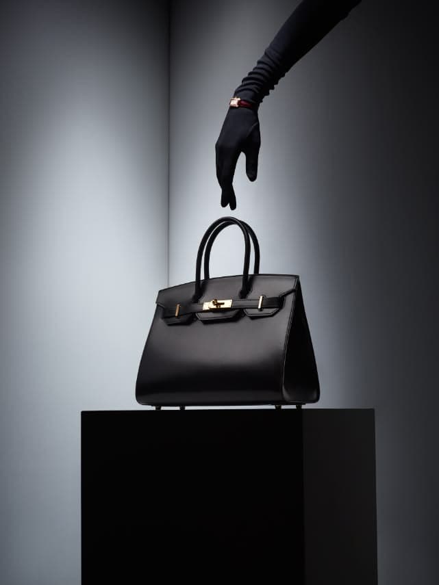 Editorial — Presença