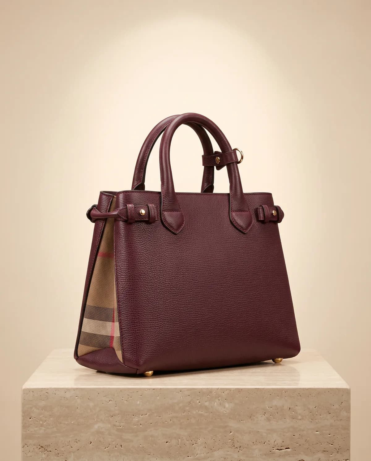 Burberry Vinho