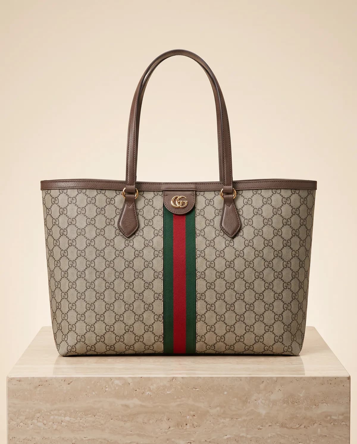 Gucci Cinza Grande